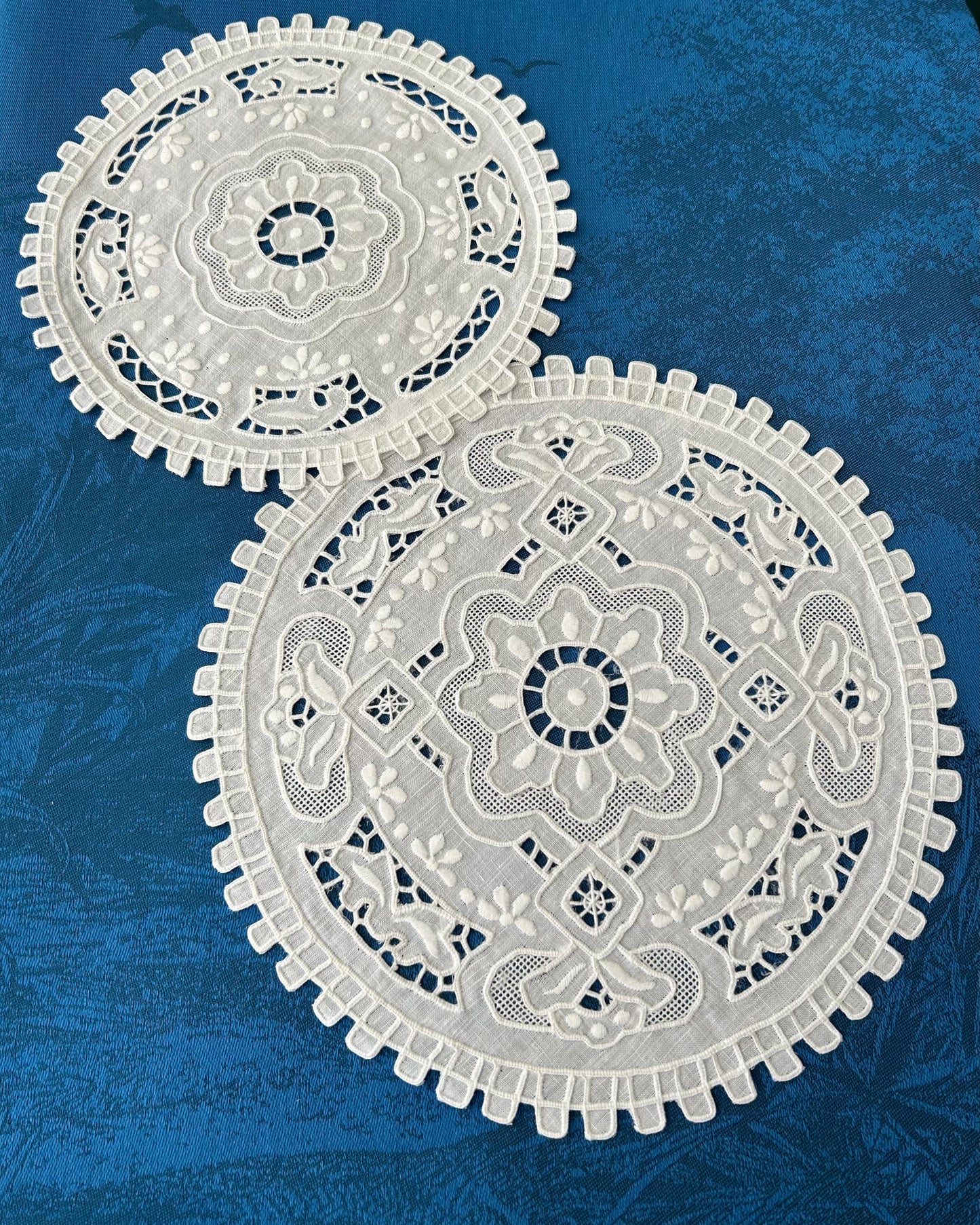 Flywheel Linen Doily - White