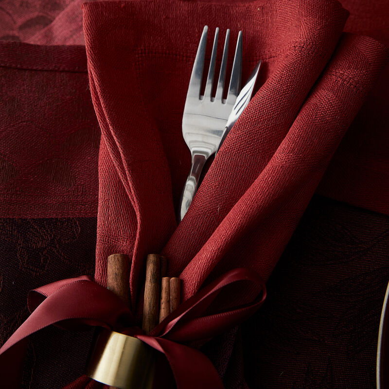 Le Jacquard Francais Napkin "Tivoli" Red Velvet